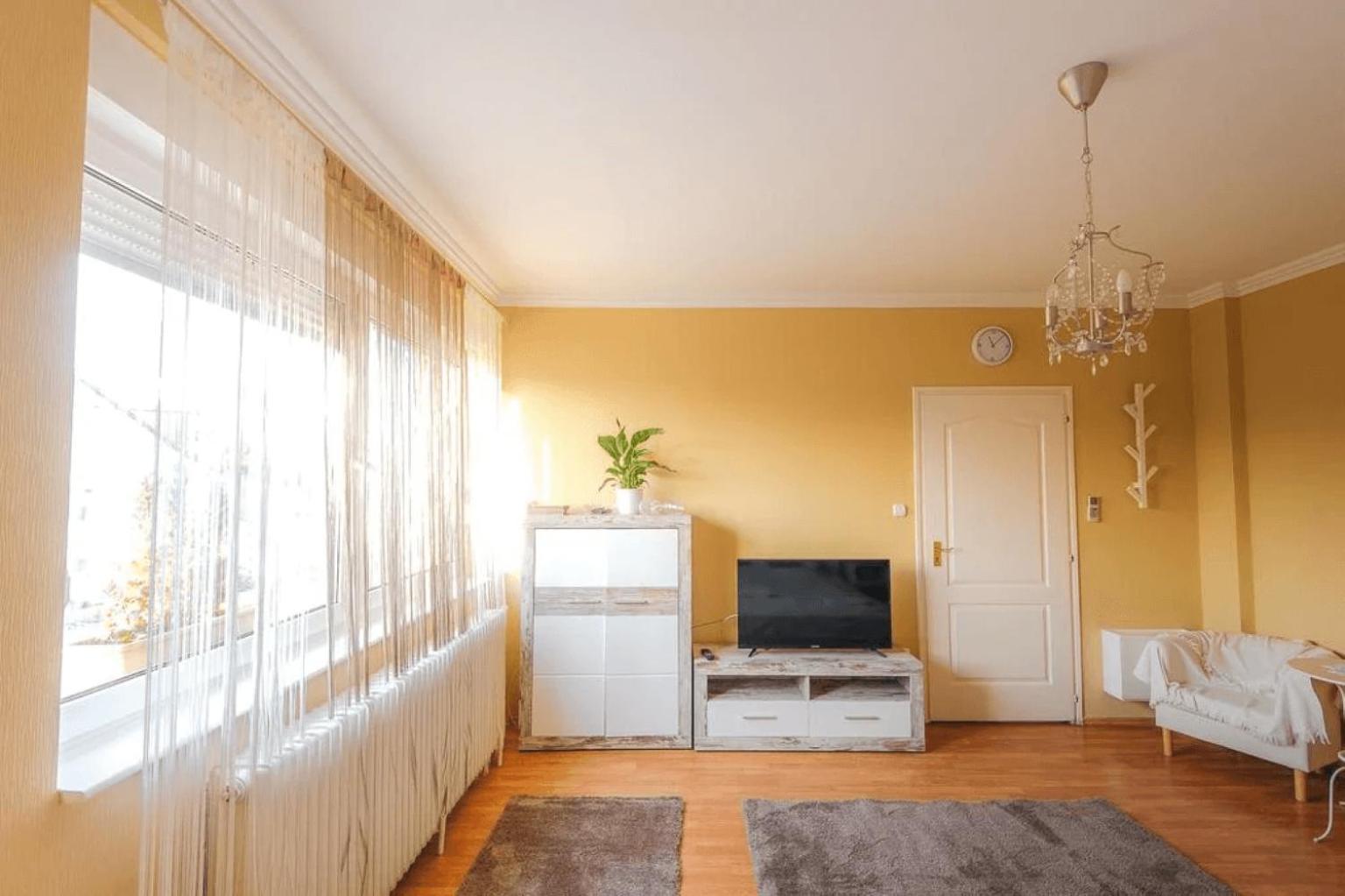 Pava Panzio Bed & Breakfast Шолтвадкерт Екстериор снимка