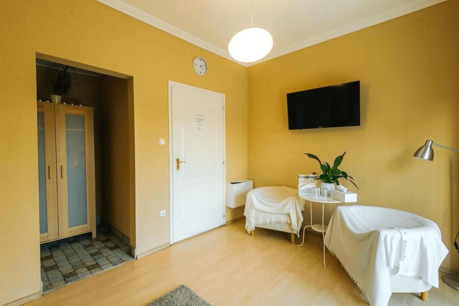 Pava Panzio Bed & Breakfast Шолтвадкерт Екстериор снимка